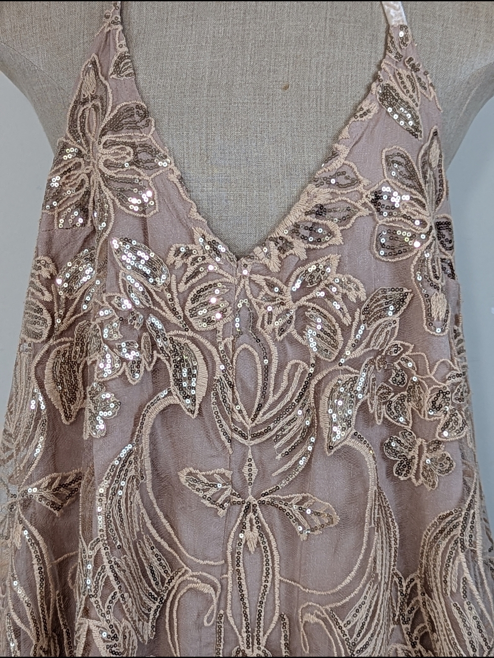 Free People Sequined Babydoll Romper Like New Has Pockets! Adjustable Tie Halter